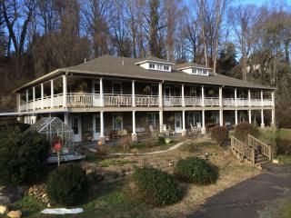 Calhoun House Inn & Suites - Bryson City - 8