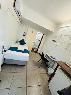 A Railway Lodge - Taree - 9