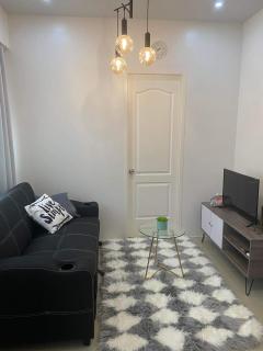 Cozy 1-Br Home-Away-from-Home - Lapu Lapu City - 8