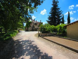 Exquisite Villa in San Venanzo with Private Pool - San Venanzo - 4