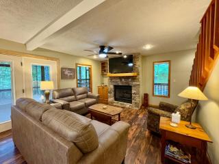 Count Your Blessings home - Pigeon Forge - 9