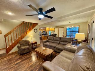 Count Your Blessings home - Pigeon Forge - 7
