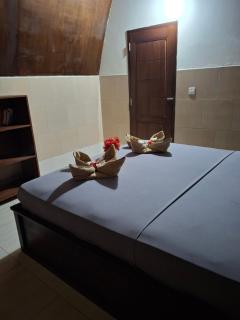Cnunk Bungalow - Gili Meno - 9