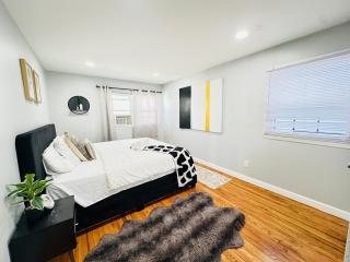 The Loft at Hudson with Parking - Jersey City - 8
