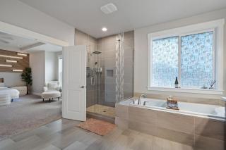 Luxury Home, 5BR, 4BT, Near Portland DT, Game Room, Nature Trails - Portland - 7