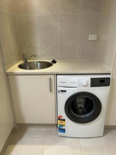 Alex Beach Apartment - Alexandra Headland - 2