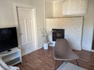 Moderne og sentral leilighet med balkong - perfekt for familier - 2