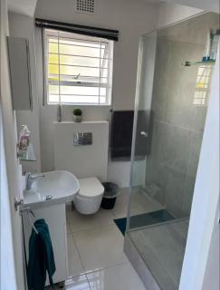 Cape Town Apartment, Sea View - 5