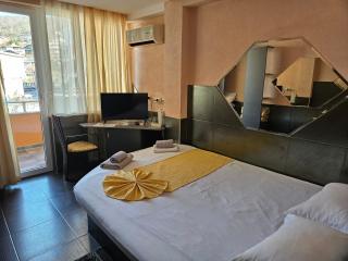 Paralax Hotel - Varna - 9