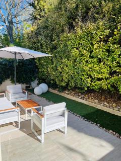 Apartment with beautiful terrace - LʼIsle-sur-la-Sorgue - 7