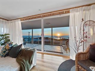 Pet-friendly Beachfront Family Getaway With Views - Mandurah - 0