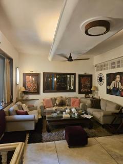 The BeautIFUl BollyWooD HOME 2BHK in Bandra - Bombay - 0