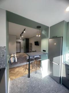 Дизайнерская студия на Ботанике - 1