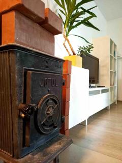 Cozy 1-bedroom apartment with free parking - 3