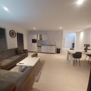 Pelikaan apartment - Regal Rentals Curacao - Grote Berg - 0
