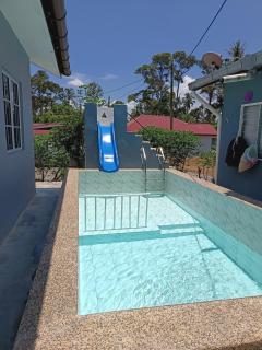 Homestay Hulu Langat Riverview with POOL BBQ beside RIVER Netflix Village Vibes WiFi Free - 8