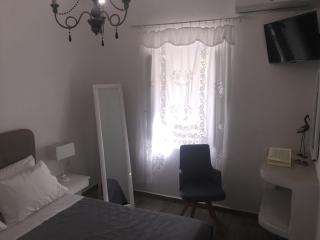 Denise House - Vromolithos - 5