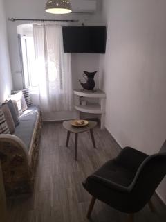 Denise House - Vromolithos - 2