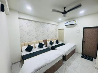 hotel shiv palace - Dwarka - 7