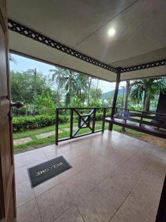 Hillhouse bungalow - 5