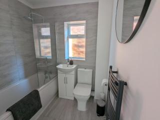 Saffron Court Apartments - Apt 14 - 5