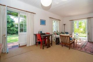 Long Cottage - 1
