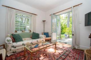Long Cottage - 9