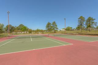 Lake Conroe Two-Bedroom Cabin 13 - 8