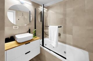 Ritzside Marina Stay - 3