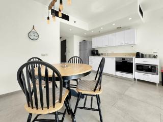 Beachfront Blue Laguna Stay - Herzliya B - 5