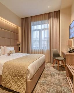 Hotel Glory Suites Near delhi internationl airport - Nova Deli - 0