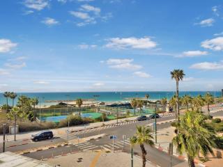 Beachfront Heights Duplex - Herzliya - 8