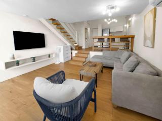 Beachfront Heights Duplex - 6