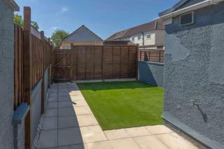 Peaceful Filton retreat with garden - 8