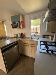 Bungalow 341 pour 6 à 8 pers Camping Siblu 4 étoiles le Lac des Rêves - Lattes - 1