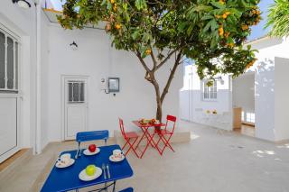 Cleopatra's Backyard - Rodes - 6