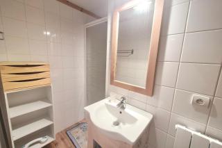 Votre Havre de Paix en Montagne - chalet 6 personnes avec piscine et sauna - La Féclaz - 2