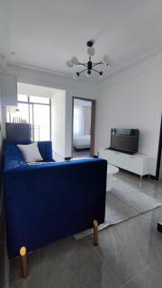 Sly's Cozy Heights - 4