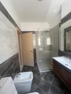 Beachside One-Bedroom Retreat - 4