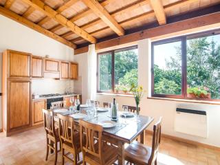 Inviting Farmhouse in Appenines with covered swimming pool - Apecchio - 6