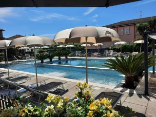 River Park Hotel - 2