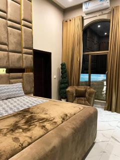 Skylux Grand Penthouses - Rawalpindi - 5