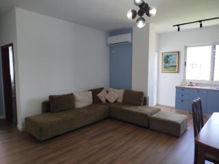 Kiart's by Sea Apartment - Golem - 8