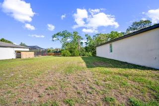 Relaxing Pet-Friendly Spring Hill Escape home - Spring Hill - 4