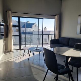Bright & Stylish Seaside Getaway - Langebaan - 0