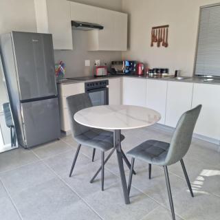 Bright & Stylish Seaside Getaway - Langebaan - 3