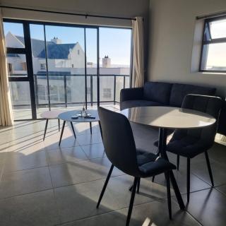 Bright & Stylish Seaside Getaway - Langebaan - 2