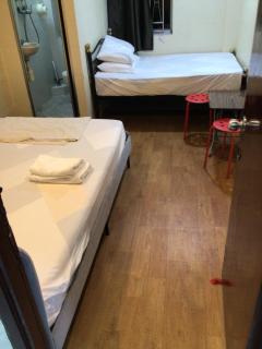 London Guest House - 7
