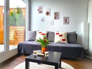 Soundproof Studio Perfect for Short and Long Stays - 7