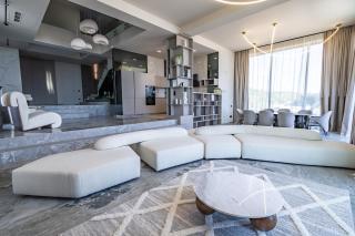 5 bedrooms 5 bathrooms LUXURY House with pool - 1